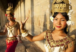 Cambodia family itineraries - Traditional Aspara Dancers, Siem Reap