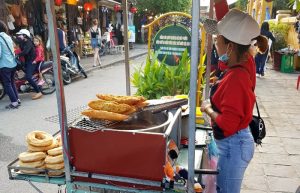 Street food in Hoi An - a good option on family budget holidays in Asia