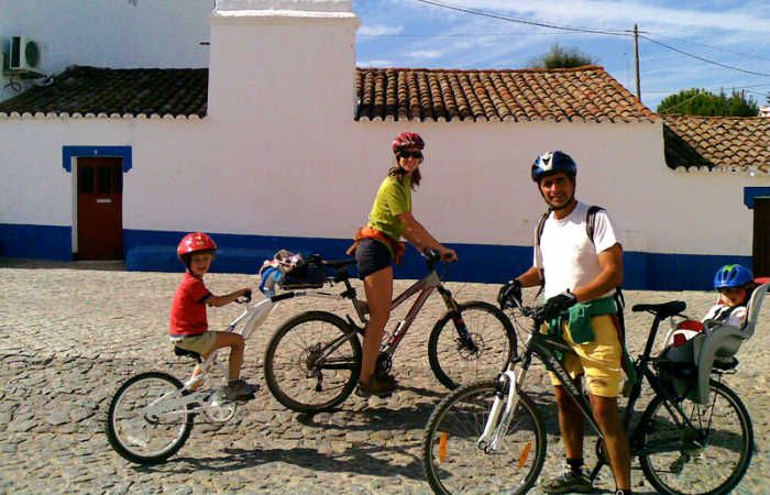 Cycling in Portugal with kids - Easter family holidays