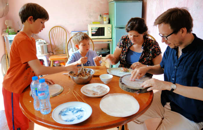 Cooking lessons in Vietnam for all the family
