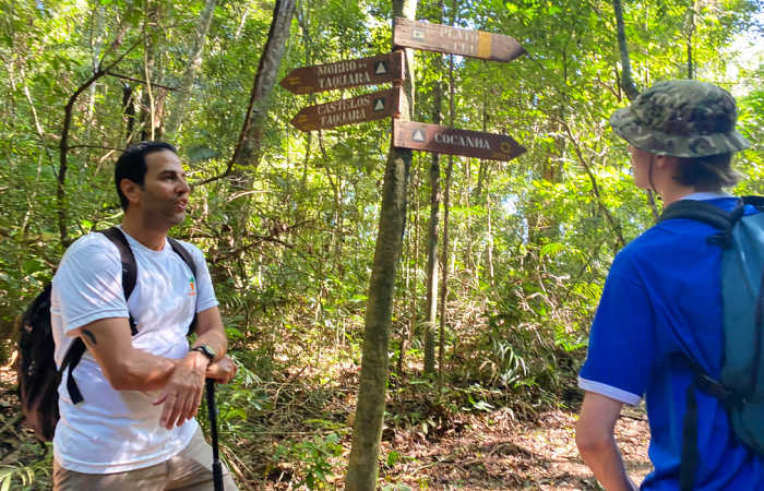 Guide in Brazil - hiking in rainforest