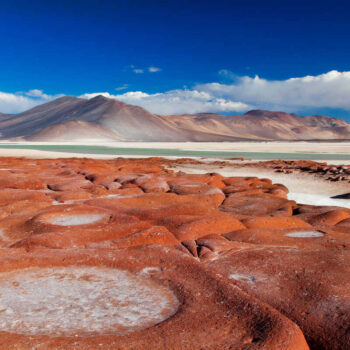 People walking in the Atacama Desert on Chile family holidays