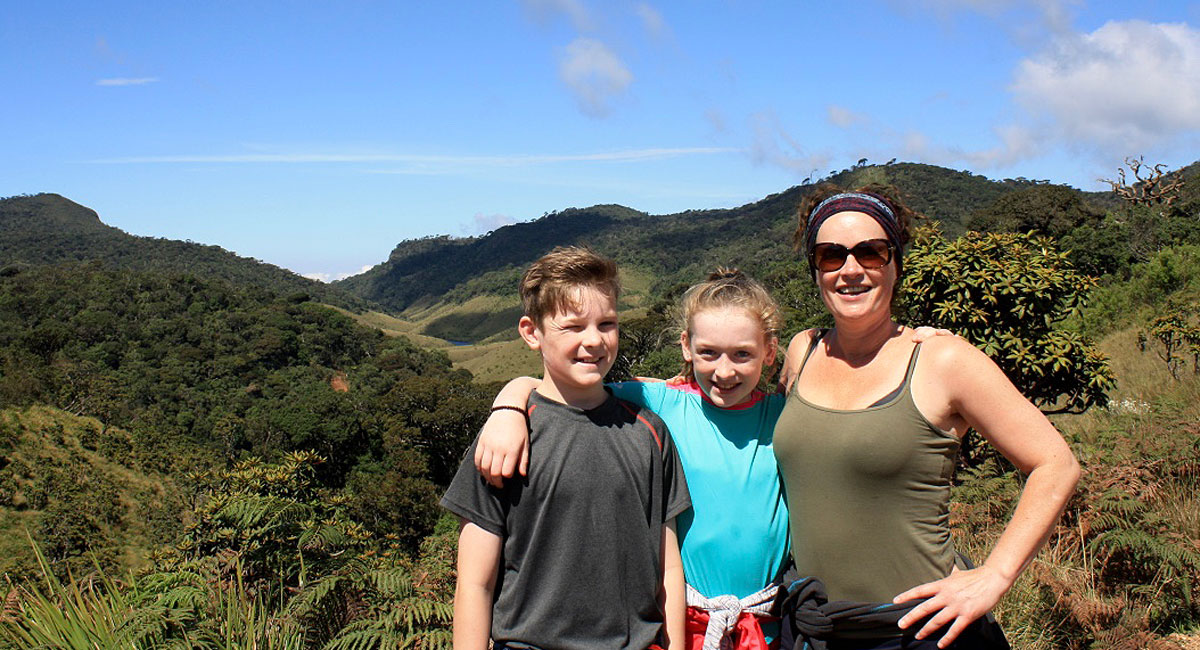 Family hiking, Sri Lanka