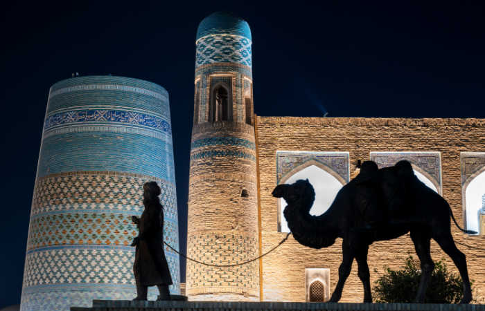 Family travel in Asia, Uzbekistan, Kiva