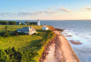 Prince Edward Island copyright Tourism PEI-Sander Meurs