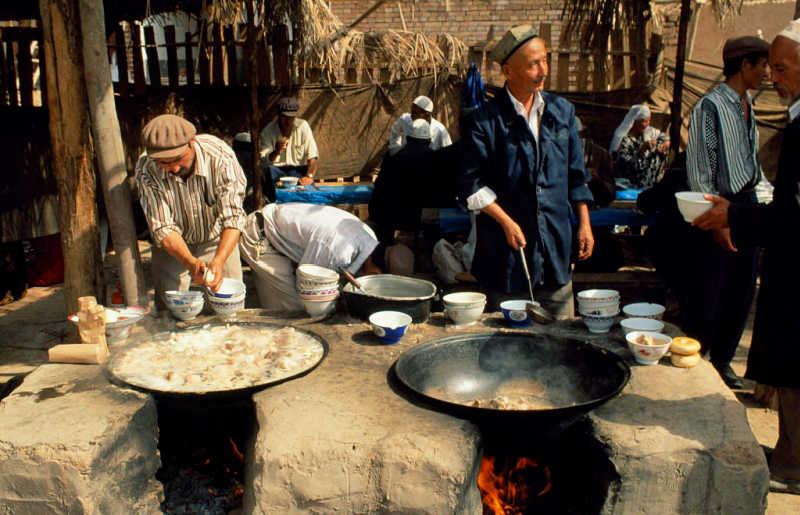 Open-air kitchen at Kashgar's Sunday market