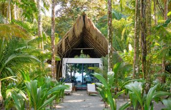 Isla Palenque - Family-friendly hotels in Panama