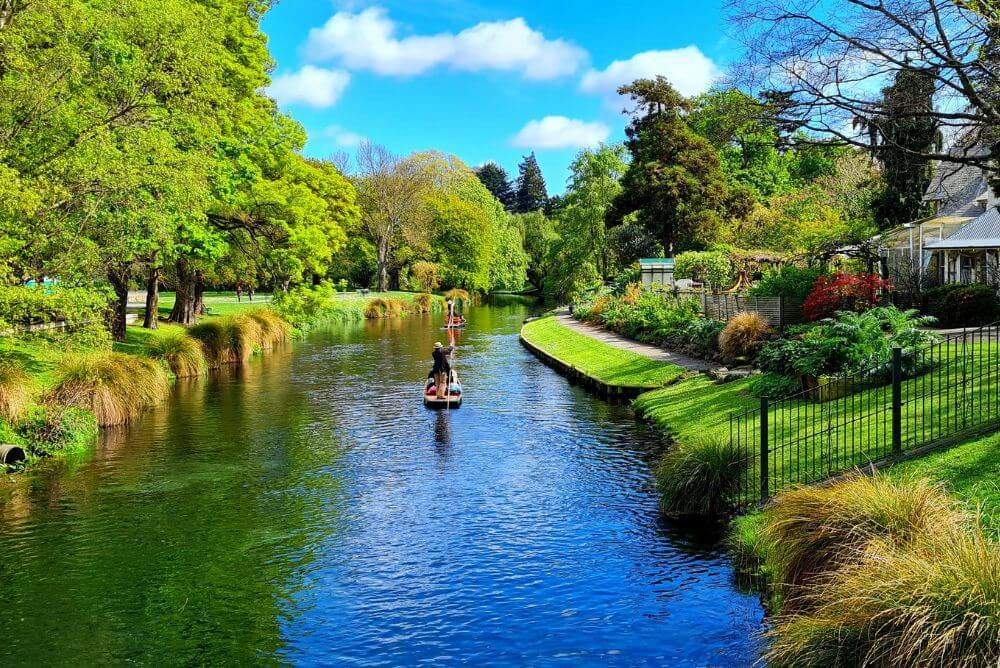 Punting on teh River Avon in Christchurch - family-friendly holidays to New Zealand